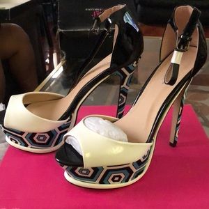 I have to many heels and need to get rid of a few!